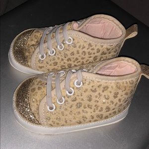 Soft bottom baby girl shoes